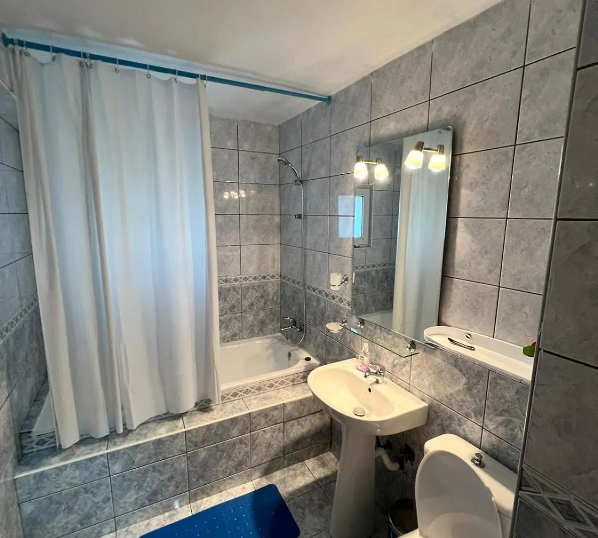 Unirii 64 Apartment Bucharest